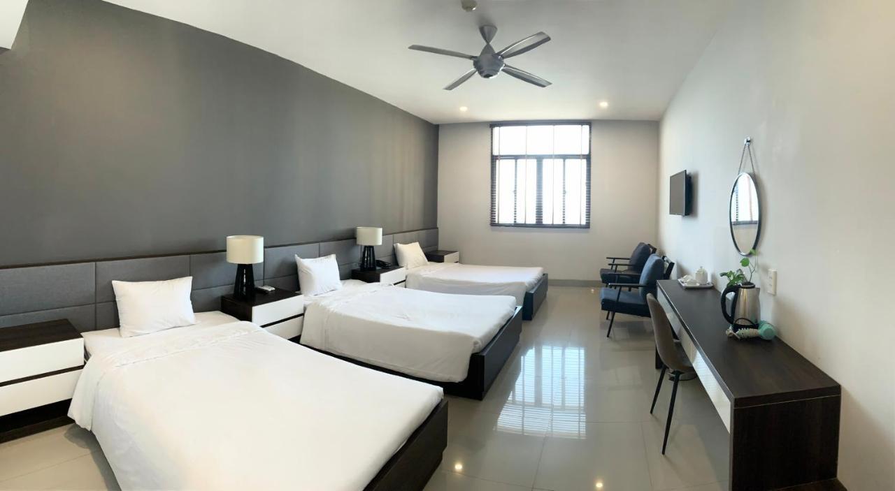 My Khe 2 Da Nang Seafront Hotel מראה חיצוני תמונה