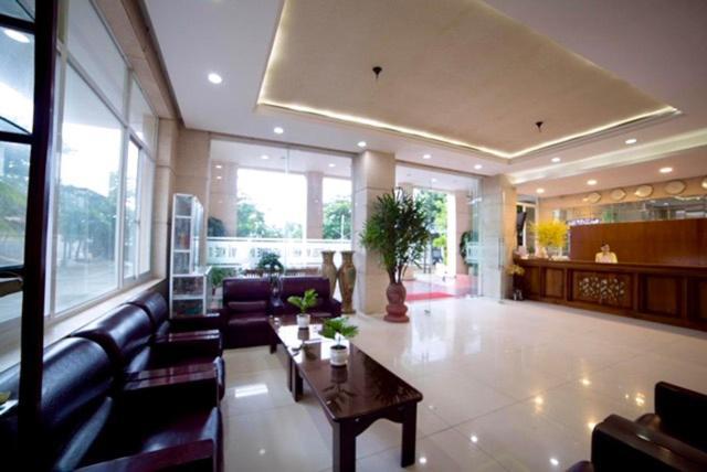 My Khe 2 Da Nang Seafront Hotel מראה חיצוני תמונה